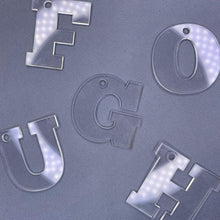 Cargar imagen en el visor de la galería, Letras de Acrílico
